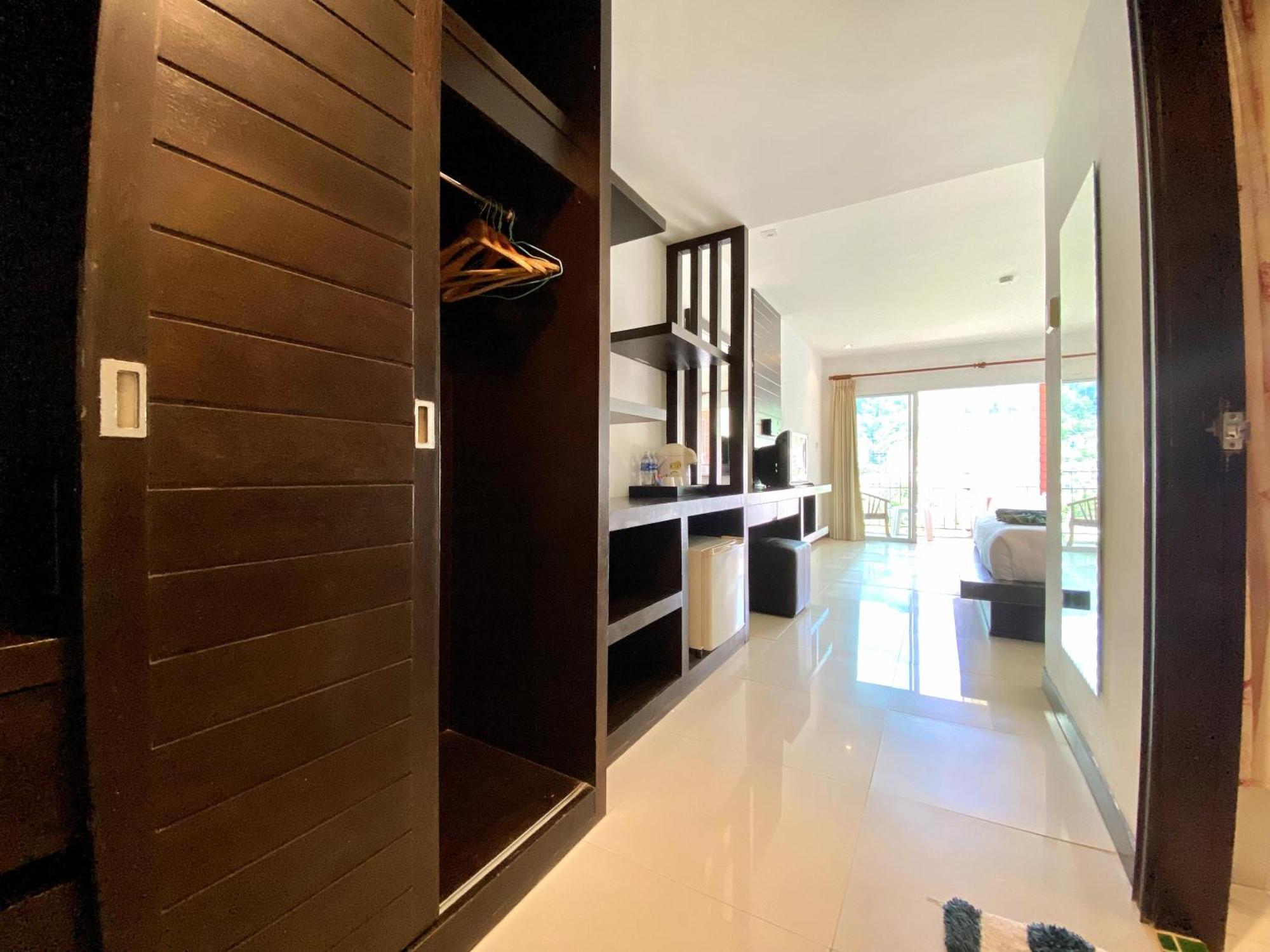 Apk Resort Patong Exterior foto